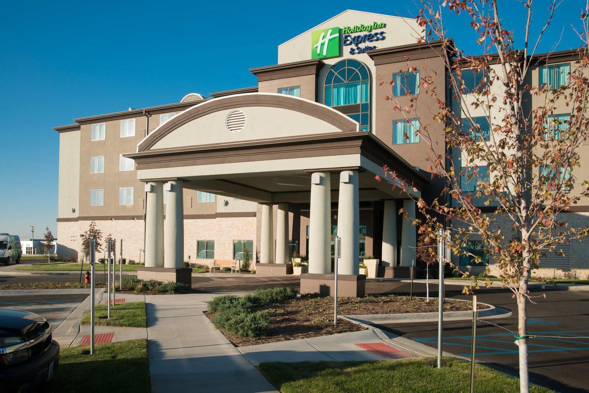 Holiday Inn Express Hotel & Suites North Kansas City By Ihg Exteriör bild
