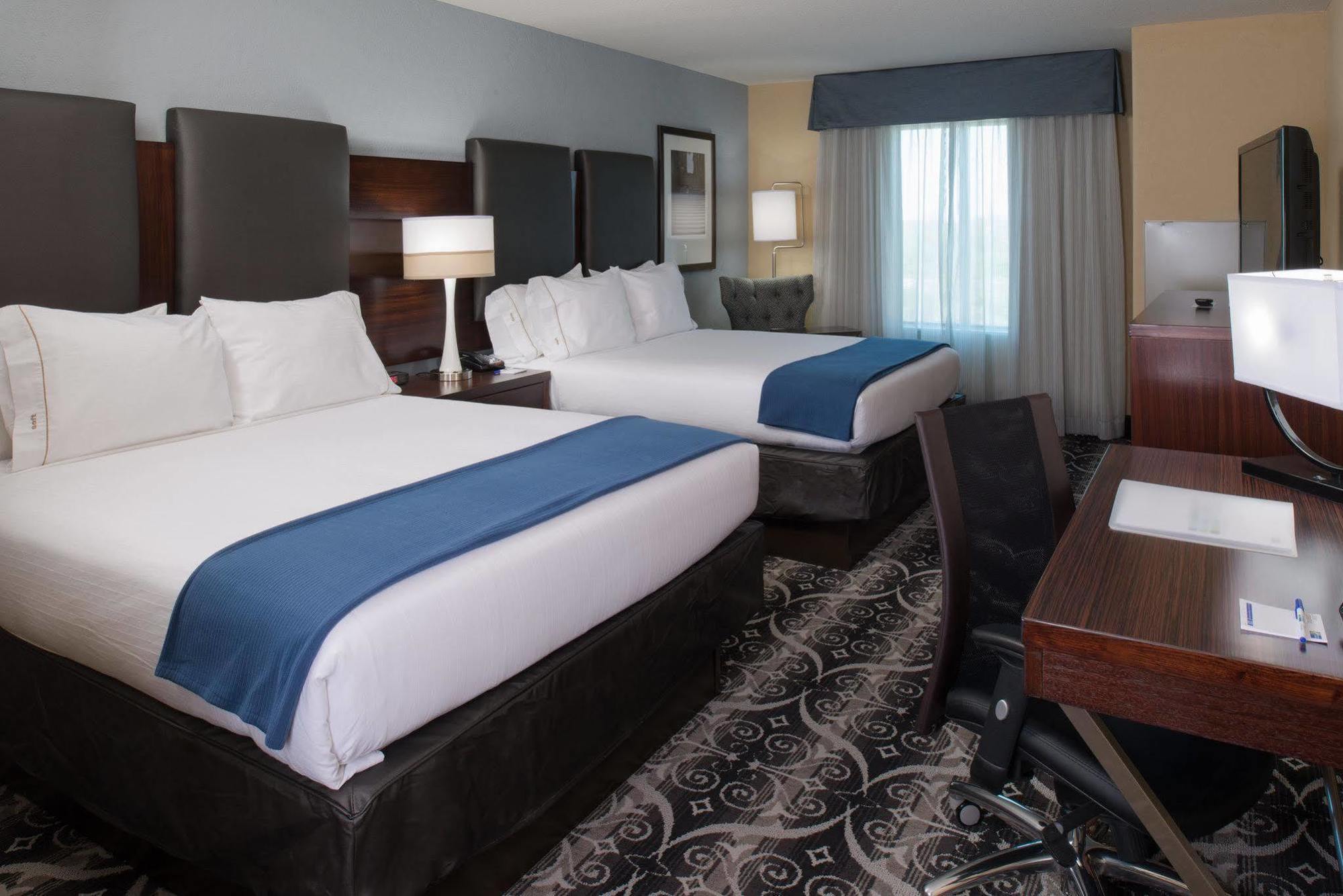 Holiday Inn Express Hotel & Suites North Kansas City By Ihg Exteriör bild
